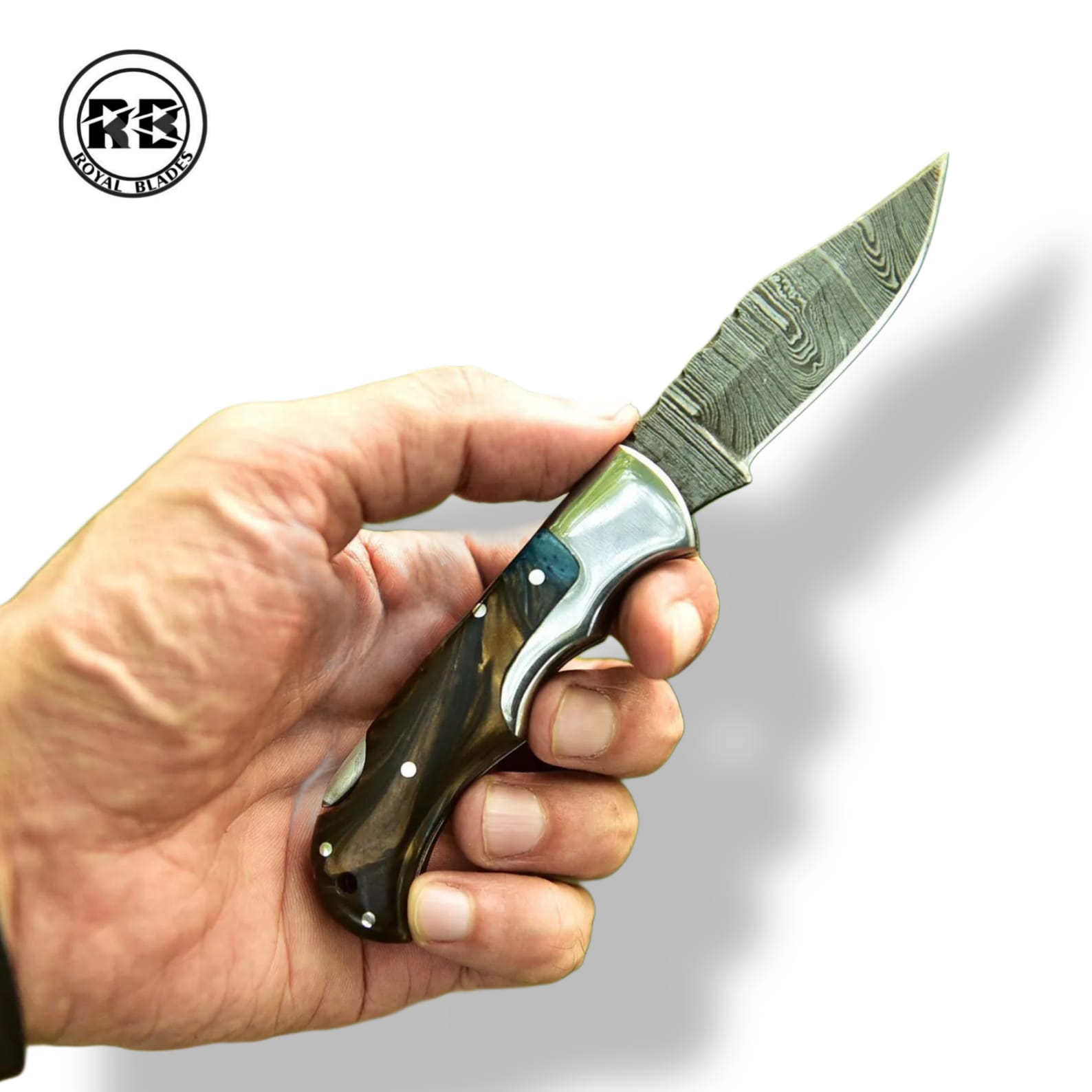 V. 6.5" Damascus Pocket Knife with Resin Handle From Royal Blades - Image 4