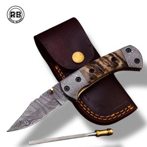 Y. 6.5″ Damascus Folder with Goat Horn & Double Bolsters From Royal Blades